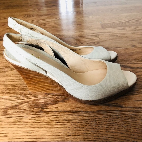 Cole Haan Sling Back Beige Leather 8 - Picture 7 of 8